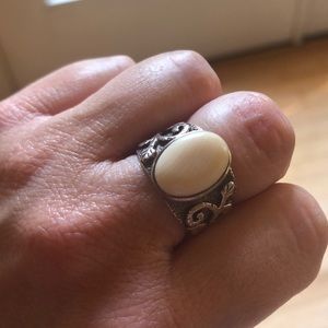 Silpada Ivory stone ring